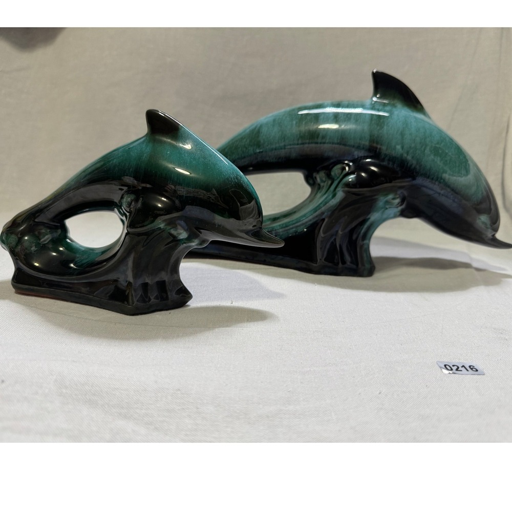 Blue Mountain Pottery set of 2 Dolphin Wave Figurine Teal‎ Blue Glaze #216